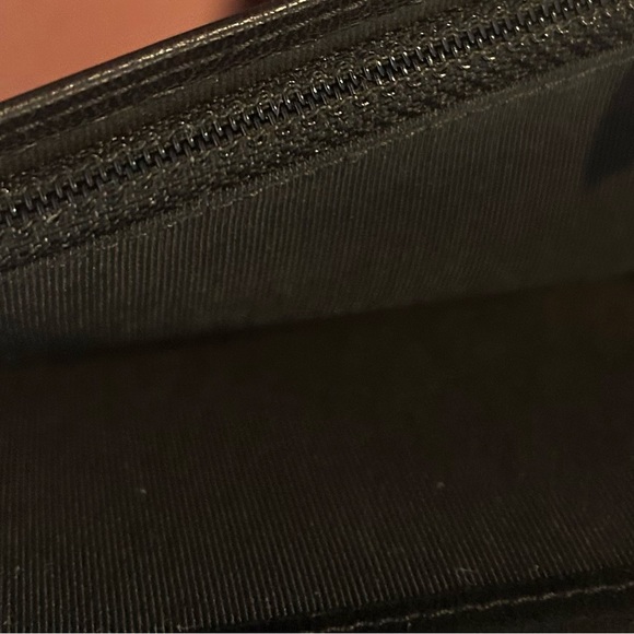 Authentic CHANEL Black Leather
Chanel Logo Long Wallet all inclusive!!!!!! - Picture 10 of 16